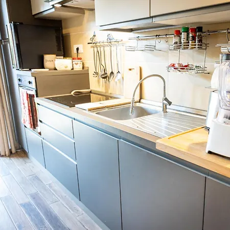 Mrb Real Estate - Maison Ludovica - Monolocale Moderno Con Giardino Apartment