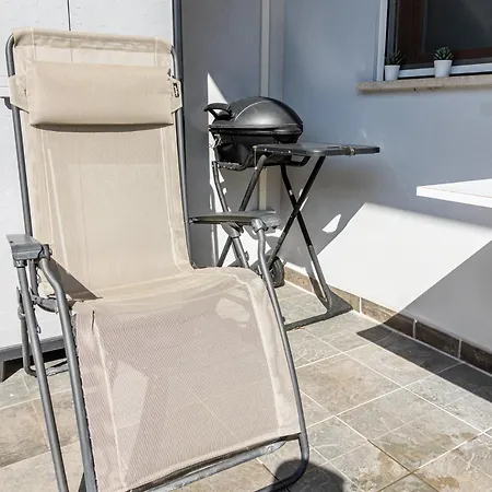 Apartment Mrb Real Estate - Maison Ludovica - Monolocale Moderno Con Giardino Frattocchie